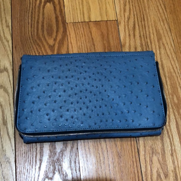 Charming Charlie blue faux ostrich clutch - Picture 5 of 10